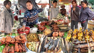 Very Delicious \u0026 Cheap Street Food, at Boeung Trabek Market, Fried Food, Sausages, Pork Ribs \u0026 More