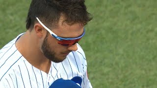 WSH@CHC Gm3: Wrigley Field holds a moment of silence