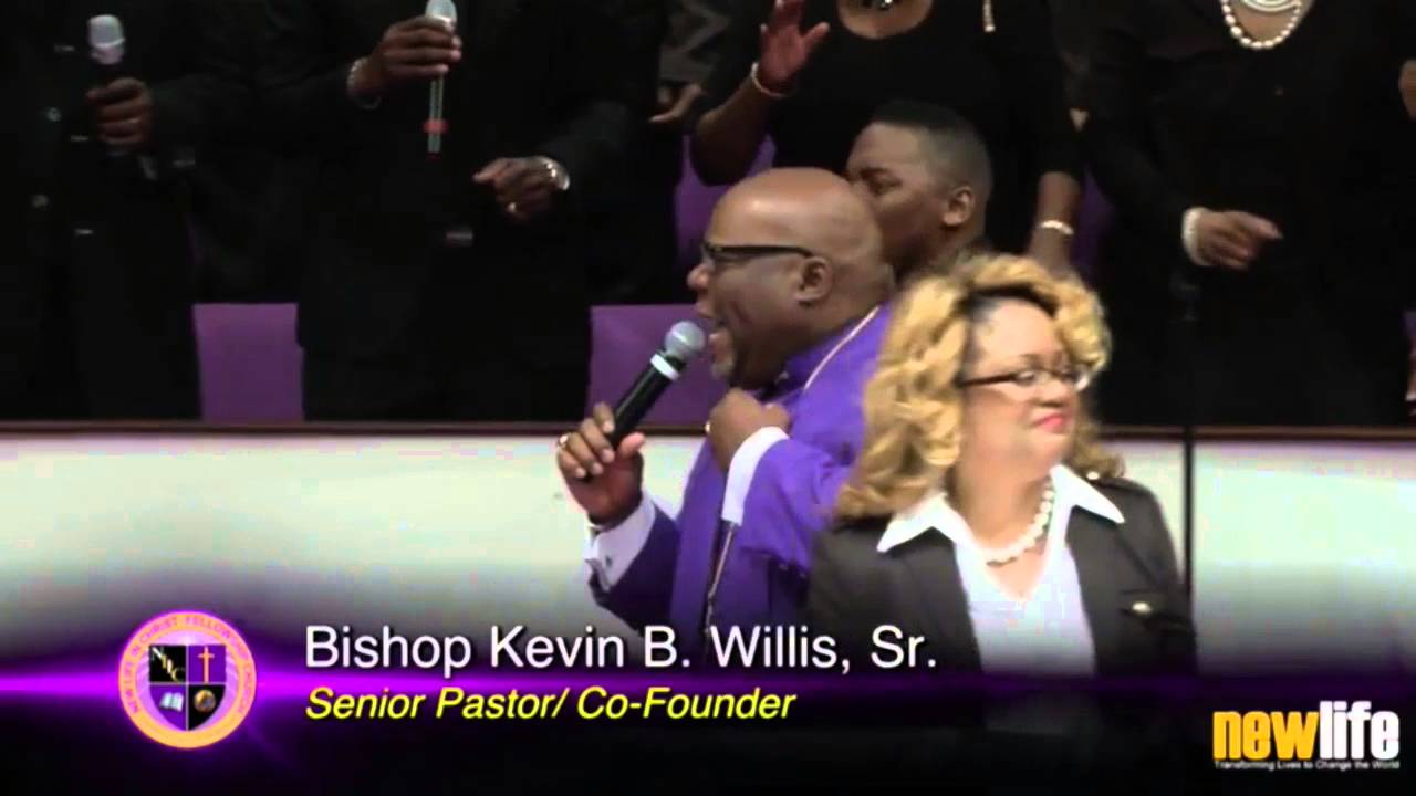 Bishop Kevin B. Willis, Sr. "Total Praise" - YouTube