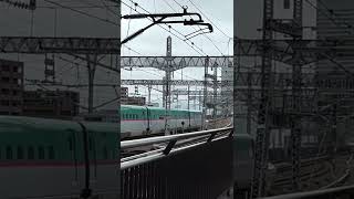 【E5系新幹線】大宮駅を出発進行！去り際にスパーク！！@大宮駅.japan.2022 #shorts