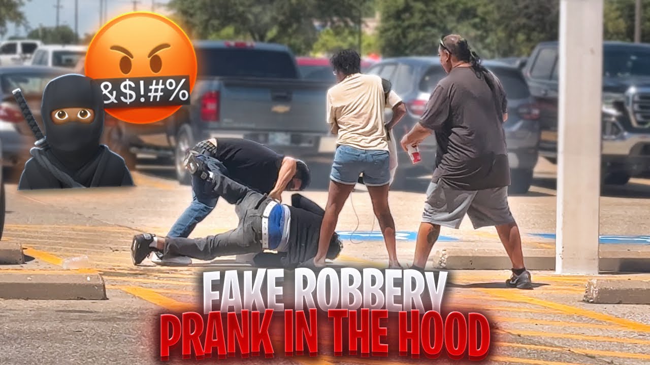 Fake Robbery рџґ Prank In The Hoodвђ Youtube