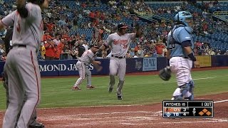 BAL@TB: Cruz hits go-ahead three-run triple in 9th