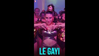 her moves, dil le gayi | #diltopagalhai #karismakapoor #dance #music #party #oldsongs #yrfshorts