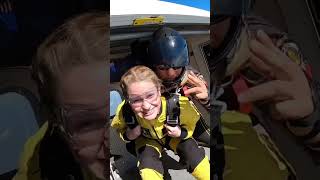 #ThereSheIs: Miss America takes flight with the US Army Golden Knights ⭐️