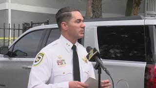 Deputies shoot, kill knife-wielding man in Tampa after he slashed his mother