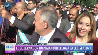 Manzur y Jaldo caminaron juntos tres cuadras saludando a miles de militantes en la avenida Sarmiento