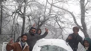 शिमला सीजन की दूसरी बड़ी बर्फबारी#season#2nd#snowfall#news#shimlahp#snowvlogs#mallroadshimla#vlog#hp