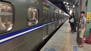 EMU500型電聯車 高雄站進站