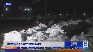 SoCal preps for incoming rains, possible mudslides