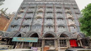 OYO Townhouse 402 HOTEL Santosh Palace, Allahabad, India