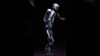 Surena IV | Humanoid robot that drill through a wall and take a selfie