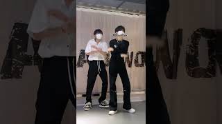 《承霖. \u0026 加点胡椒粉》Dance Cover《Drop It Like It's Hot - Amigo》| Hot Dance Douyin #shorts