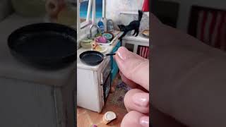 Making miniature frying pan for dollhouse kitchen #shorts