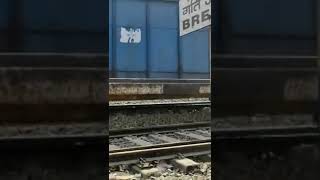 ekma main mal gari utar gai hai #railway #chapra #shorts #video #viral