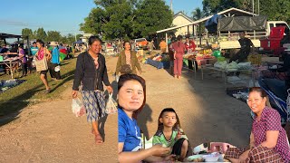 เลาะตลาดนัดเช้าวันอาทิตย์// ເລາະຕະຫລາດຊື້ອາຫານເຂົ້າຕູ້