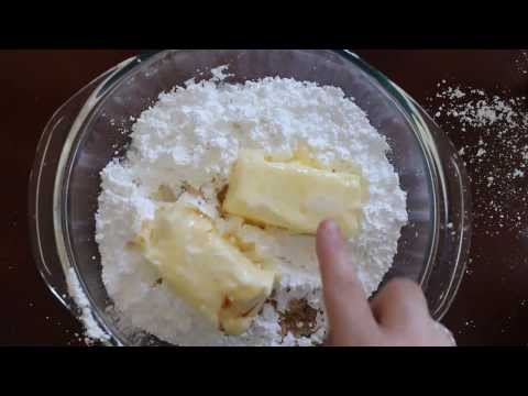 EASY Buttercream Frosting Recipe EASY Buttercream Frosting Recipe