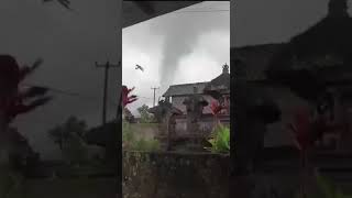 Senganan Village, Tabanan, Indonesia – January 18, 2025 – A tornado struck the area