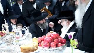 Skver Rebbe Visiting The Mekubal Rabbi Yekutiel Abuchatzera - Shevat 5776