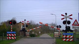 Spoorwegovergang Voorst Gem Voorst (Noord- Empe) // Dutch railroad crossing