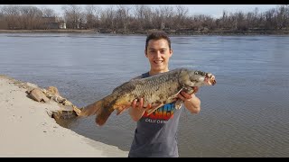 How to Bank Fish Missouri River - Catfish, Carp, Sturgeon