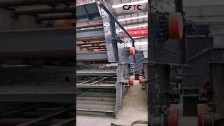 Vibrating screen apply of electromagnetic, direct vibration from a vibratory motor, eccentric-crank