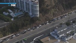 Pacific Palisades residents met with long lines on PCH