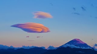 富士彩景　－霊峰富士と天空の七変化－