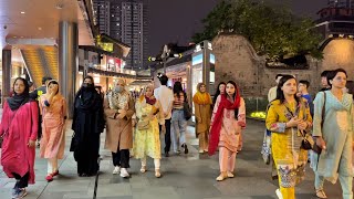 This is the liveliest place at night in Chengdu, China#chinese #girl #chengdu