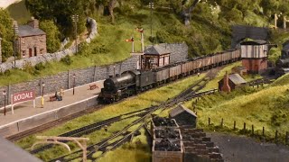 Christmas Running - Yorkshire Dales Model Railway