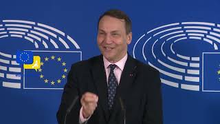 Radoslaw SIKORSKI: Ukraine Will Decide on Foreign Troops – Poland’s Vision for EU Foreign Policy