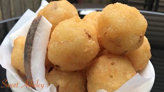 AGBELI KAAKLO RECIPE ONE OF GHANA’S FAMOUS STREET FOOD/SNACK | SAVORY CASSAVA DONUTS