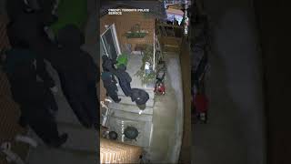 Suspects seen on video trying to break into Toronto home