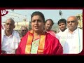 ఎదురుపడ్డ బద్ద శత్రువులు🔥 chandrababu and minister roja latest visuals at tirumala wall post