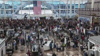 Denver International Airport sees long security wait times amid holiday travel