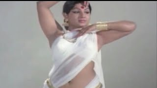 Old mallu actress jayabharathi hot saree show