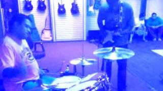 blues Jam - live Sugarfingers.flv and drums