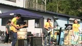 2011/6/4　石巻　給部浜ライブ　関東支援連合　歌うたいのばらっど