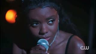 Riverdale 5x15 Sneek peek Josie sings Nina Simone’s song the ‘’Stars’’