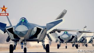 解放軍動真格了，1款比殲20都罕見的戰機現身東南機場，首戰利器