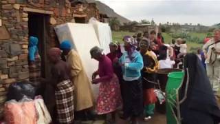 Habitat Lesotho: inwoners in nieuw huis