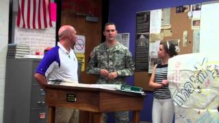 Soldier Returns to Douglas County High School
