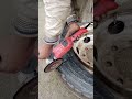 tyre cutting with grander