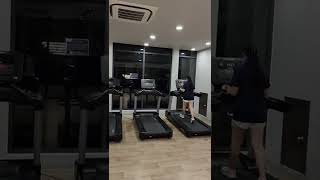 ក្លឹបហាត់ប្រាណ The TOP Fitness 598