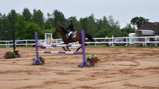 Sindija and Evrika jumping 100cm course at Priežkalni