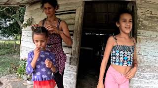 🤯 Cuba.Descubro Mamá con cuatro niños en pobreza total en las Montañas de Cuba,Quedé impactada# Cuba