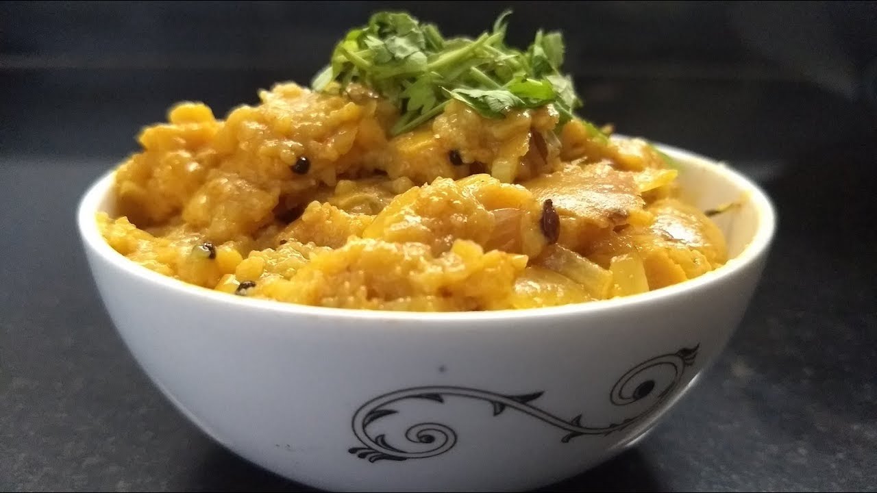 Maharashtrian Pithla Recipe - YouTube