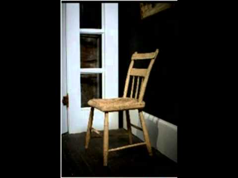Buy New York's Antique Furniture! Upholstered Chairs, Home Decor Pillows & Wall hangings Buy New York's Antique Furniture! Upholstered Chairs, Home Decor Pillows & Wall hangings