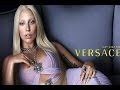 Lady Gaga es la nueva imagen de Versace