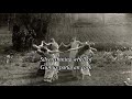 Triple Goddess Chant çeviri