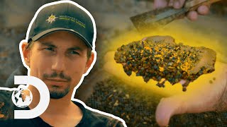 Parker Prospects New Ground In Australia With Huge Gold Nuggets | Gold Rush: Parker’s Trail